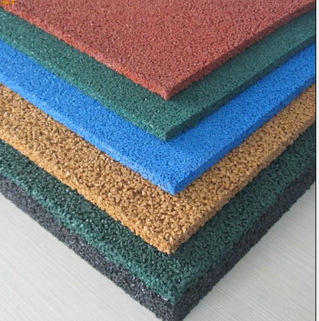 Square outdoor rubber paving tile